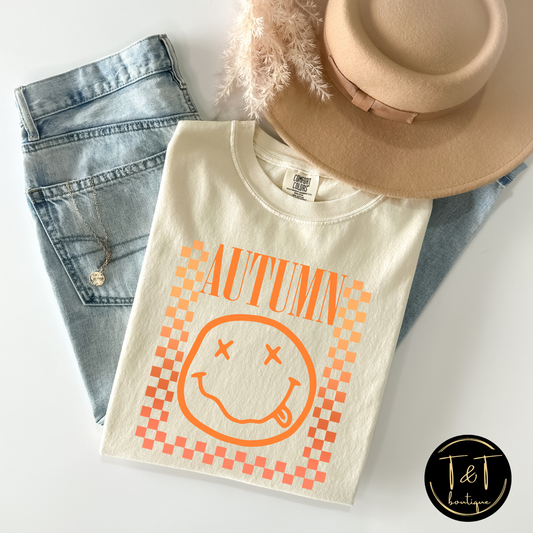 Autumn smiley tee